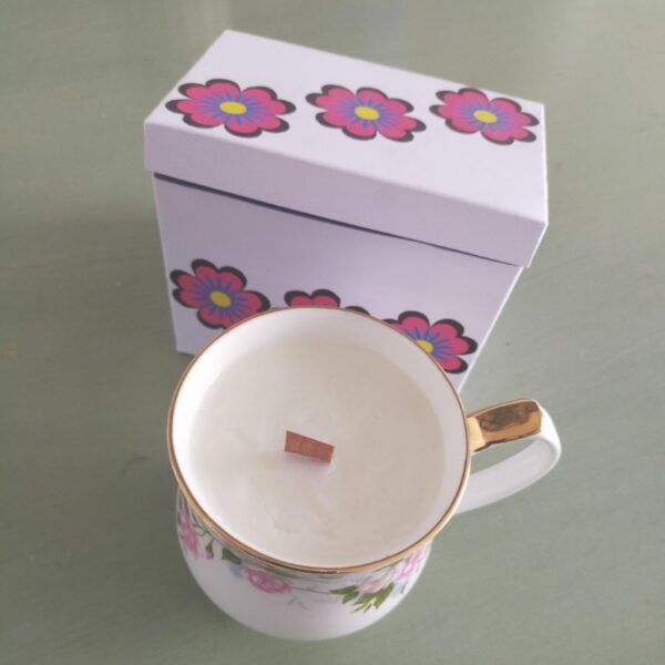 Tea Cup Soy Wax Candle with Palmarosa & Sandlewood Essential Oils